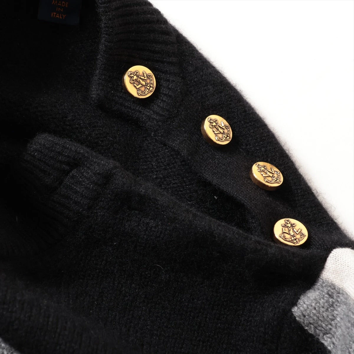 ルイヴィトン　バッグボタンの可愛いニットS LOUIS VUITTON - ルイヴィトン LOUIS VUITTON ニットの通販 by