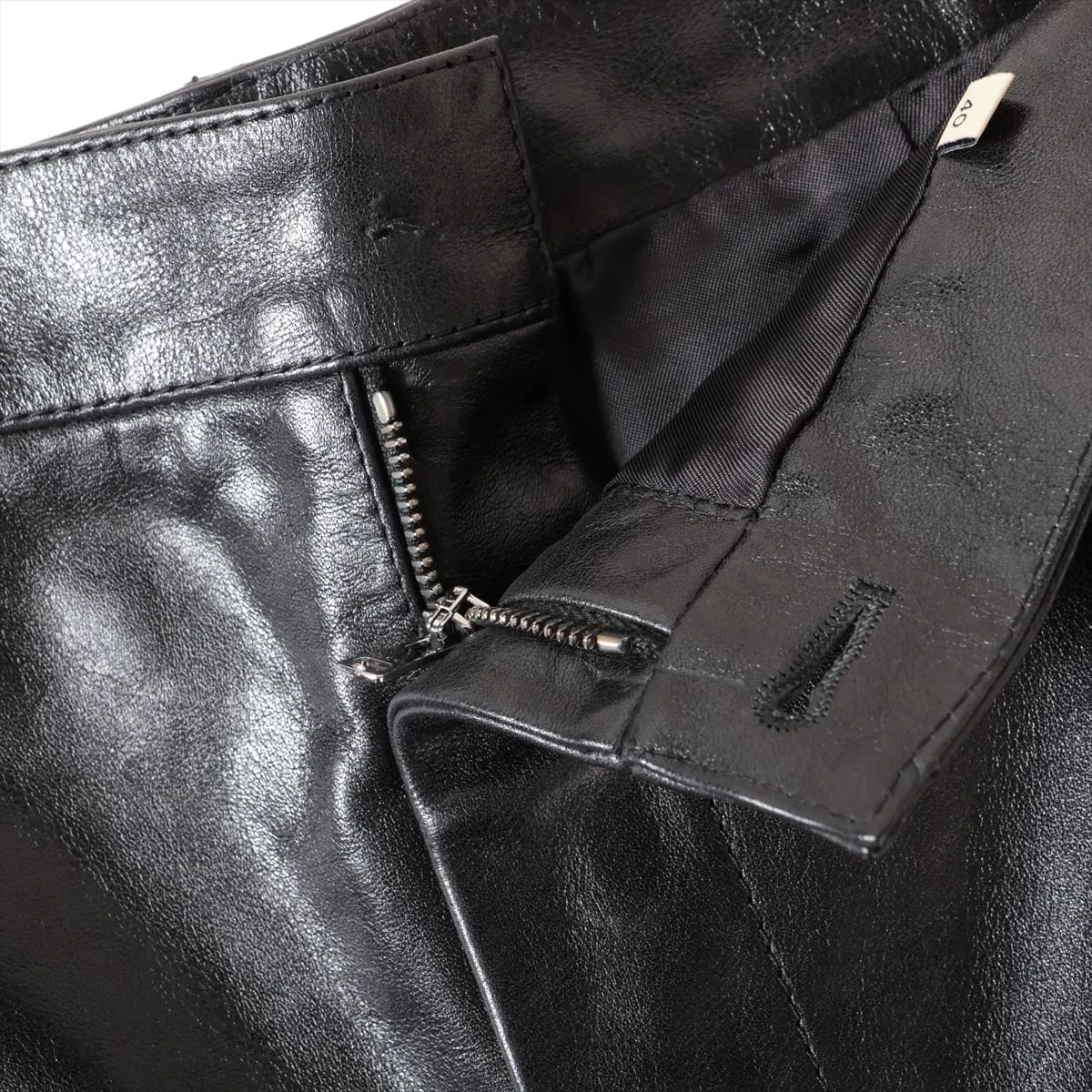 グッチ カーフスキン パンツ 40 レディース ブラック 683488 ボタン  