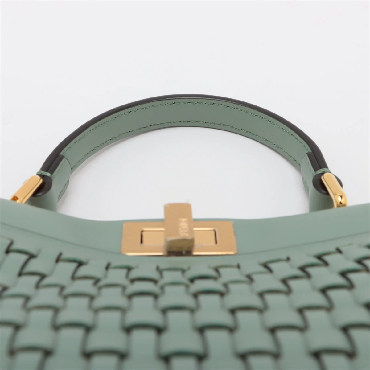 ■極美品 FENDI バッグインポケット ピーカブー レザー グリーン フェンディ ピーカブーポケット レザー グリーン 7AR907 FENDI