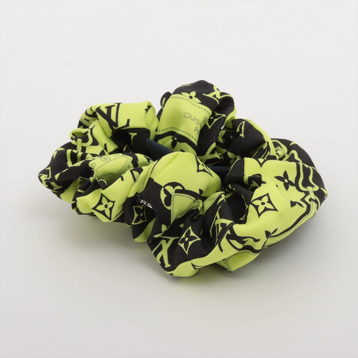 エルメス シルク　シュシュ イエロー　ヘアゴム　リボン　ブレスレット　黄色 エルメス シルク シュシュ イエロー ヘアゴム リボン