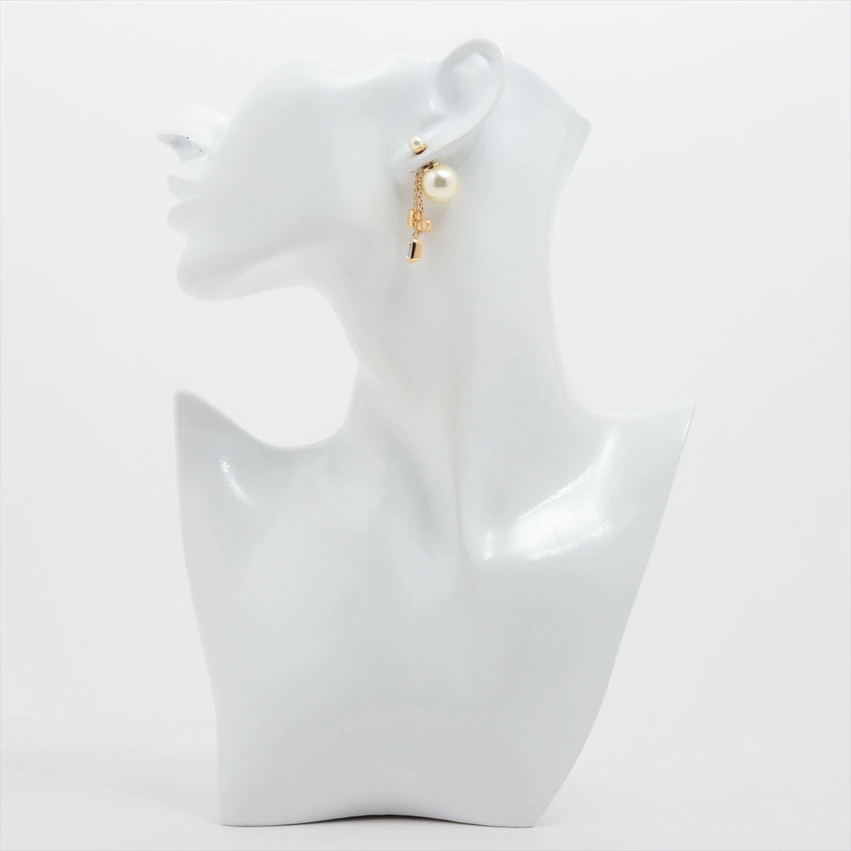 【正規品】ディオール トライバル フェイクパール イニシャルRピアス Christian Dior/クリスチャンディオール】 トライバル ピアス