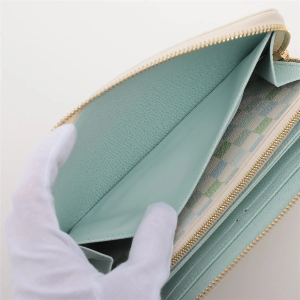 ヴィトン オートルトワールダミエ ジッピーウォレット N40748