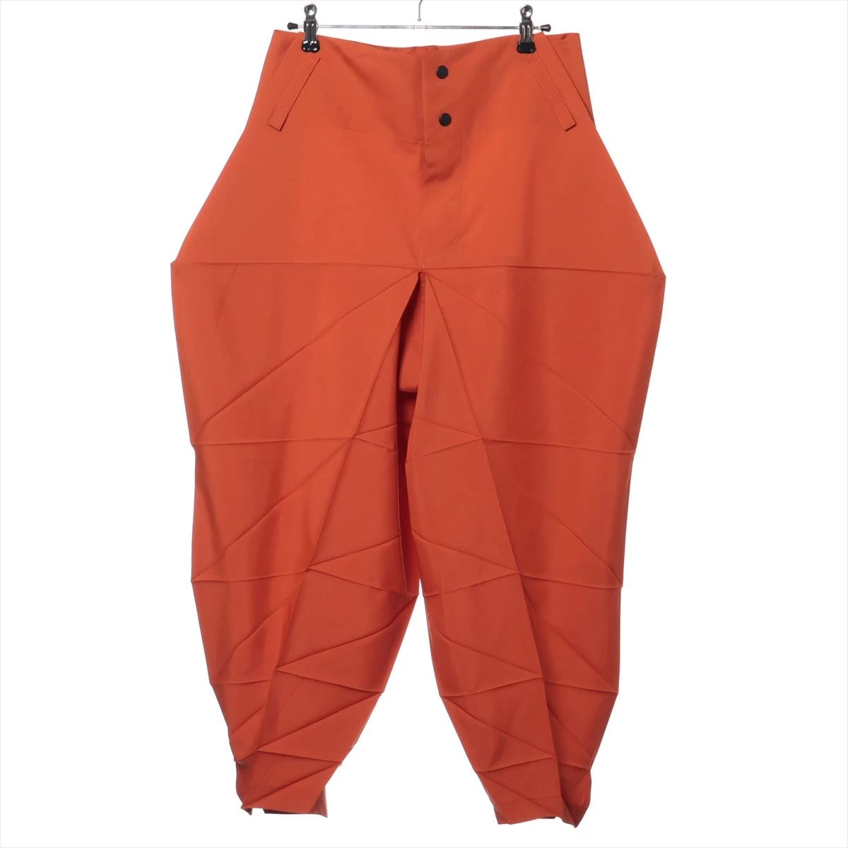 未使用イッセイミヤケ　me　ふわふわ軽やかパンツ試着のみ me ISSEY MIYAKE（ミーイッセイミヤケ）の古着・中古通販