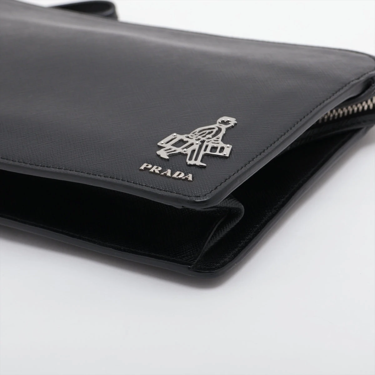 専用　STYLE@いつでもお値下げ可能様 プラダ PRADA サフィアーノ プラダ サフィアーノ クラッチ ブラック 2VF056 A3071180｜中古