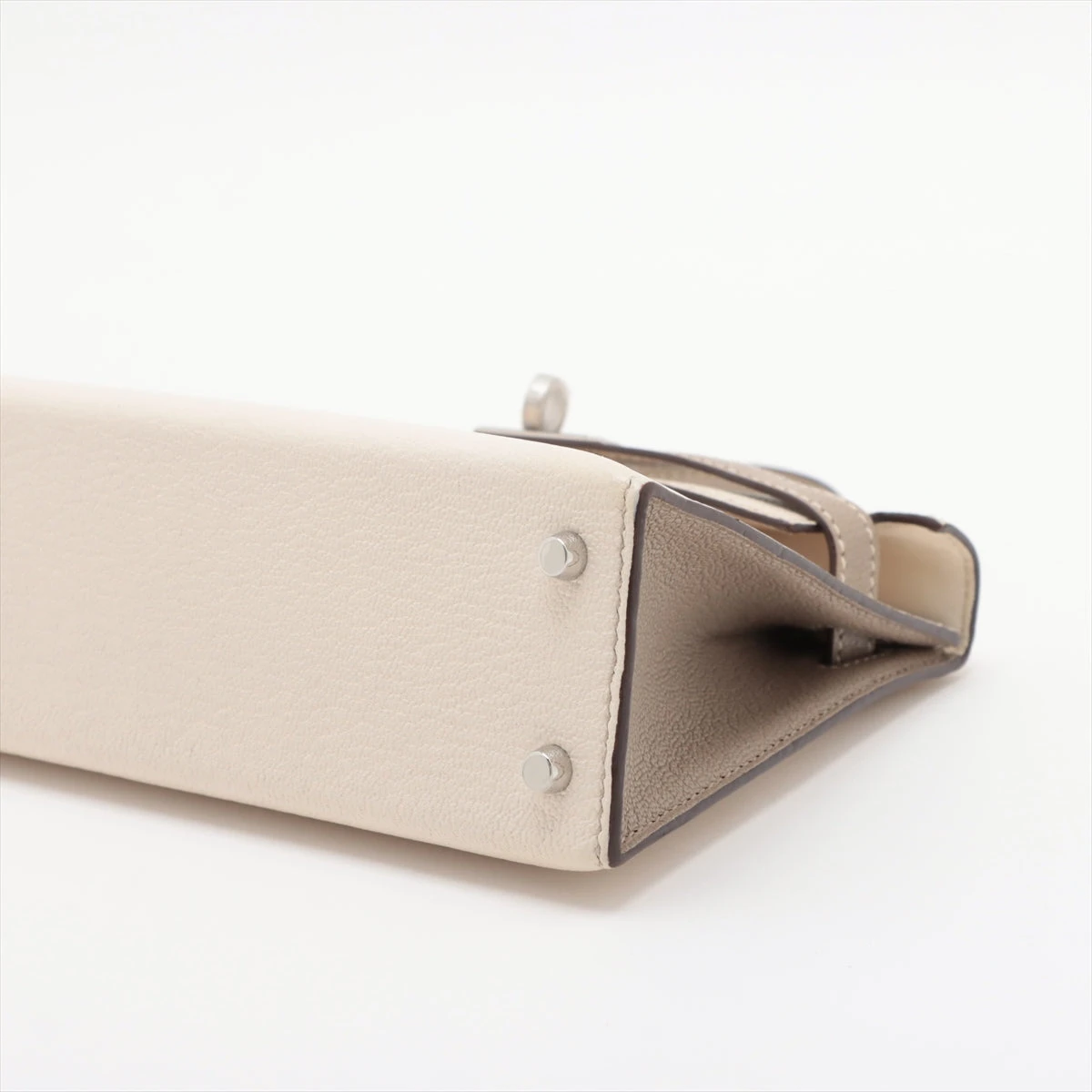 エルメス ミニケリー2 20 シェーブル ナタ×トゥルティエールグレー