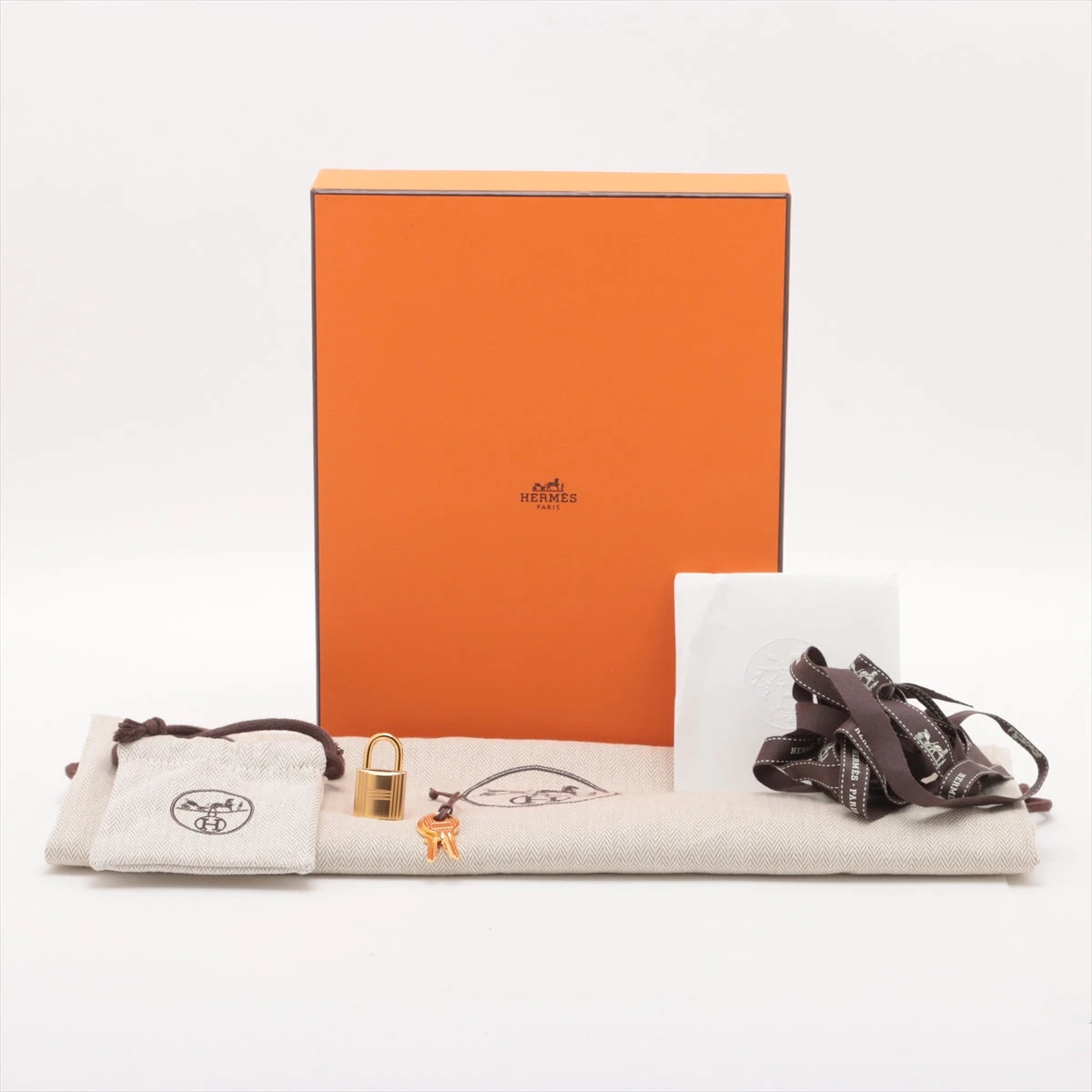 エルメス ピコタンロック18 PM トリヨンクレマンス ブラック ゴールド