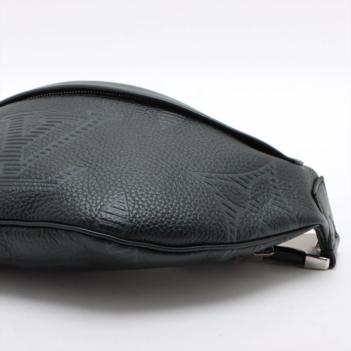 モノグラム ボディバッグ M57289 ヴィトン モノグラム ジャイアント ディスカバリーバムバッグNM