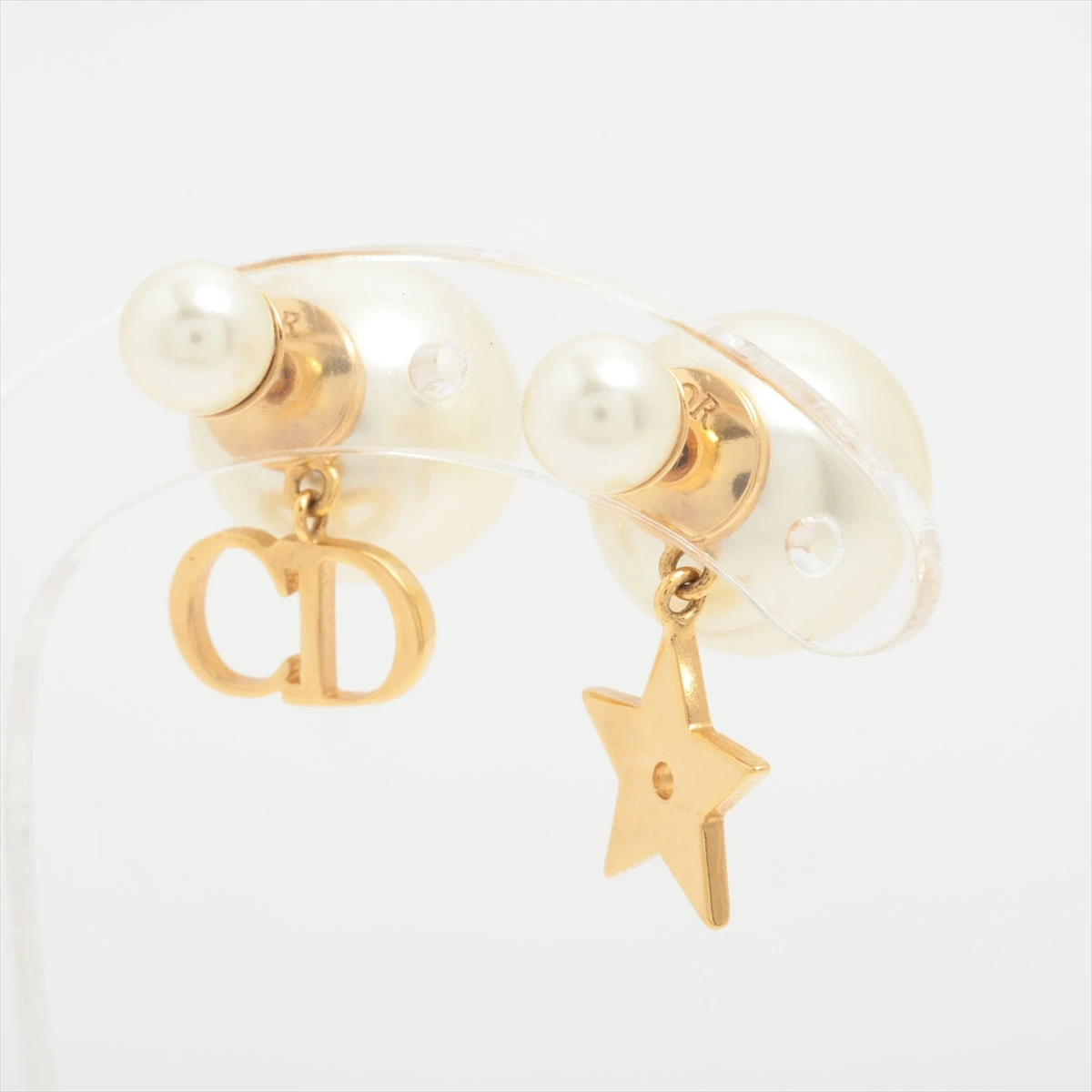 【超美品】ディオール　レディース　トライバルズ　 ピアス　フェイクパール ディオール Dior Tribales ディオール トライバル ピアス(両耳用