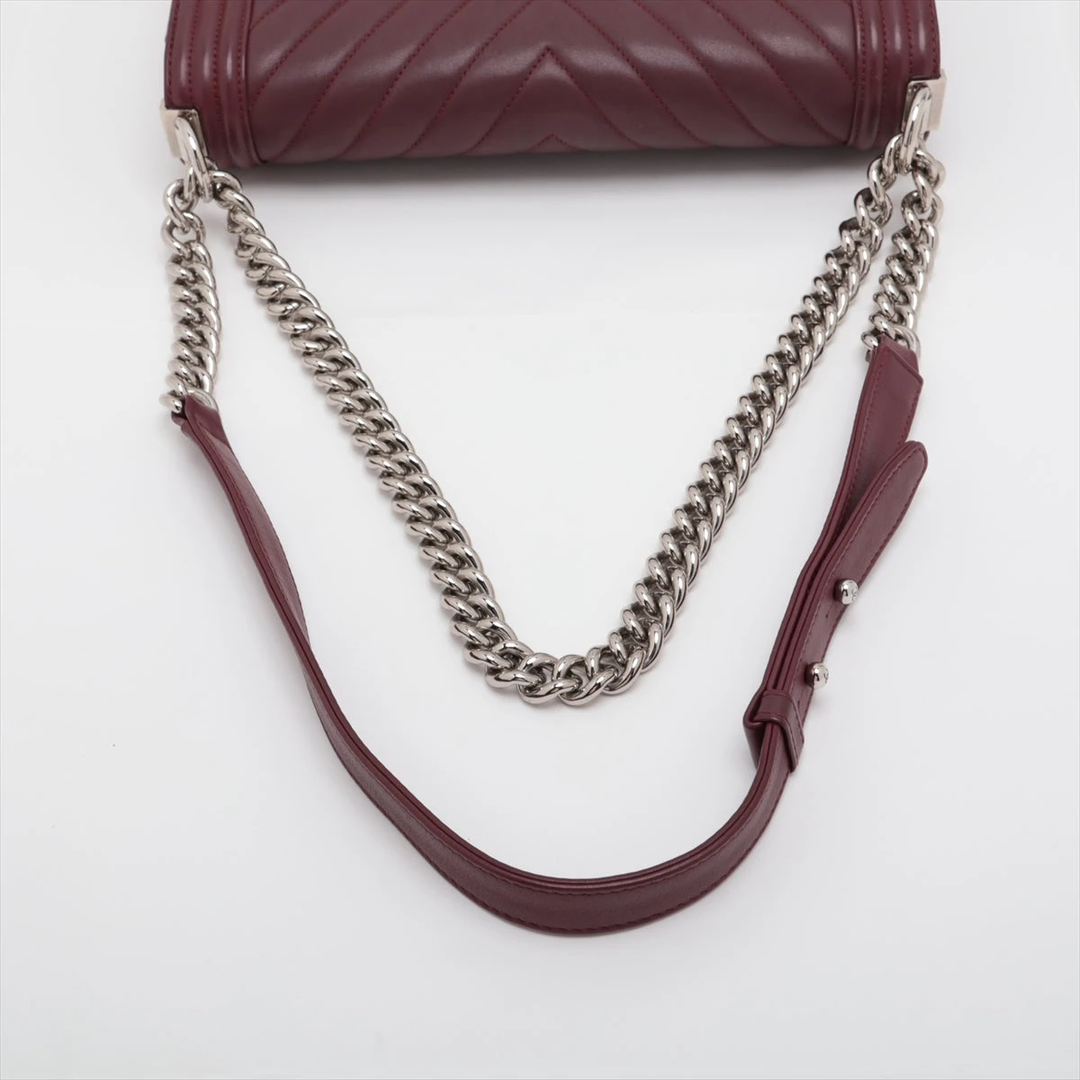 【極美品】シャネル ボーイシャネル28 ラージ レザー　ショルダーバッグ シャネル ボーイシャネル28 ラージ ラムスキン チェーン