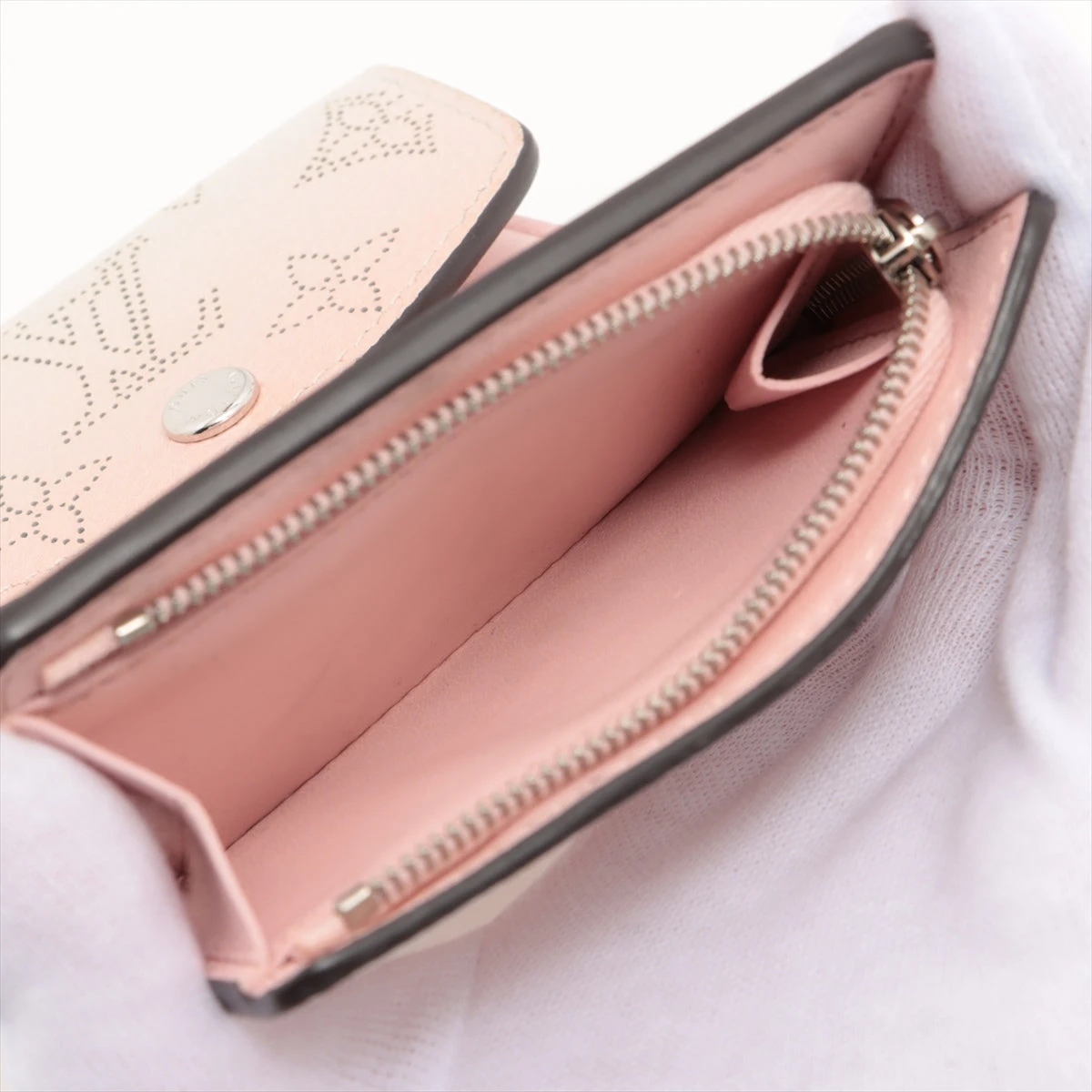 【限定色】ルイヴィトン マヒナ イリスXS ローズバレリーヌ グラデーション 限定色】ルイヴィトン マヒナ イリスXS ローズバレリーヌ