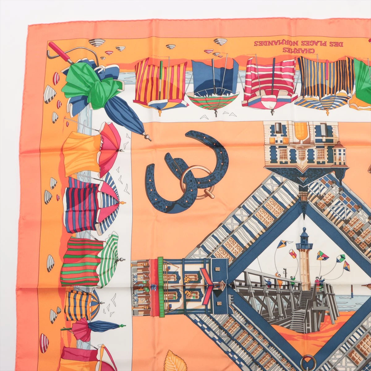 エルメス　未使用　スカーフ　『ノルマンディー海岸の魅力』箱付き エルメス カレ90 CHARMES DES PLAGES NORMANDES ノルマンディー海岸の