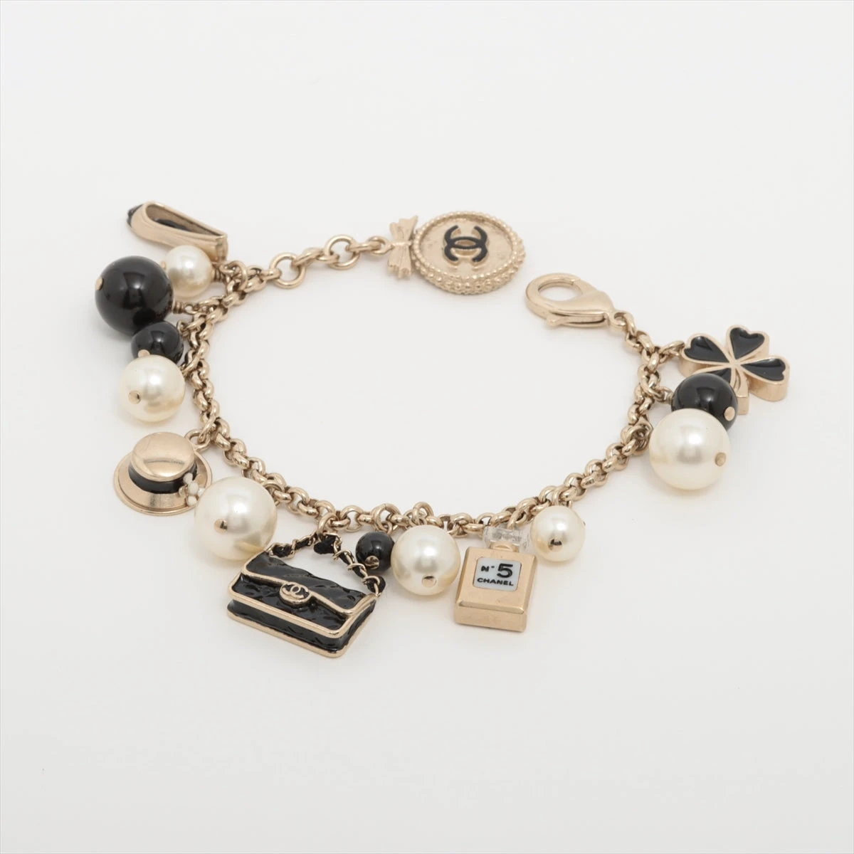 CHANEL ゴールド パール ブレスレット　ビッグロゴ シャネル アイコン B13S ブレスレット GP×フェイクパール×カラー
