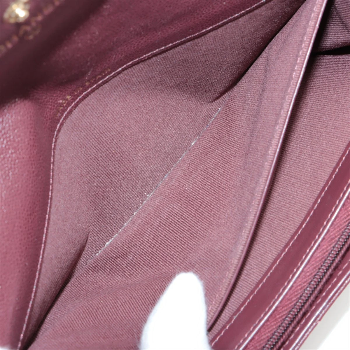 シャネル ココマーク キャビアスキン 財布 ボルドー ゴールド