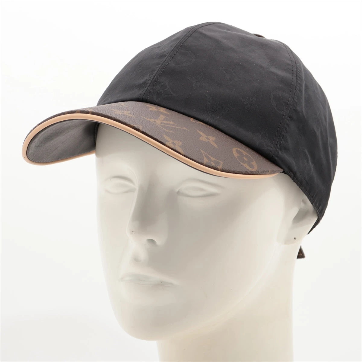 新品未使用♪ルイヴィトン　キャップ　58 ブラック 60591-1731-