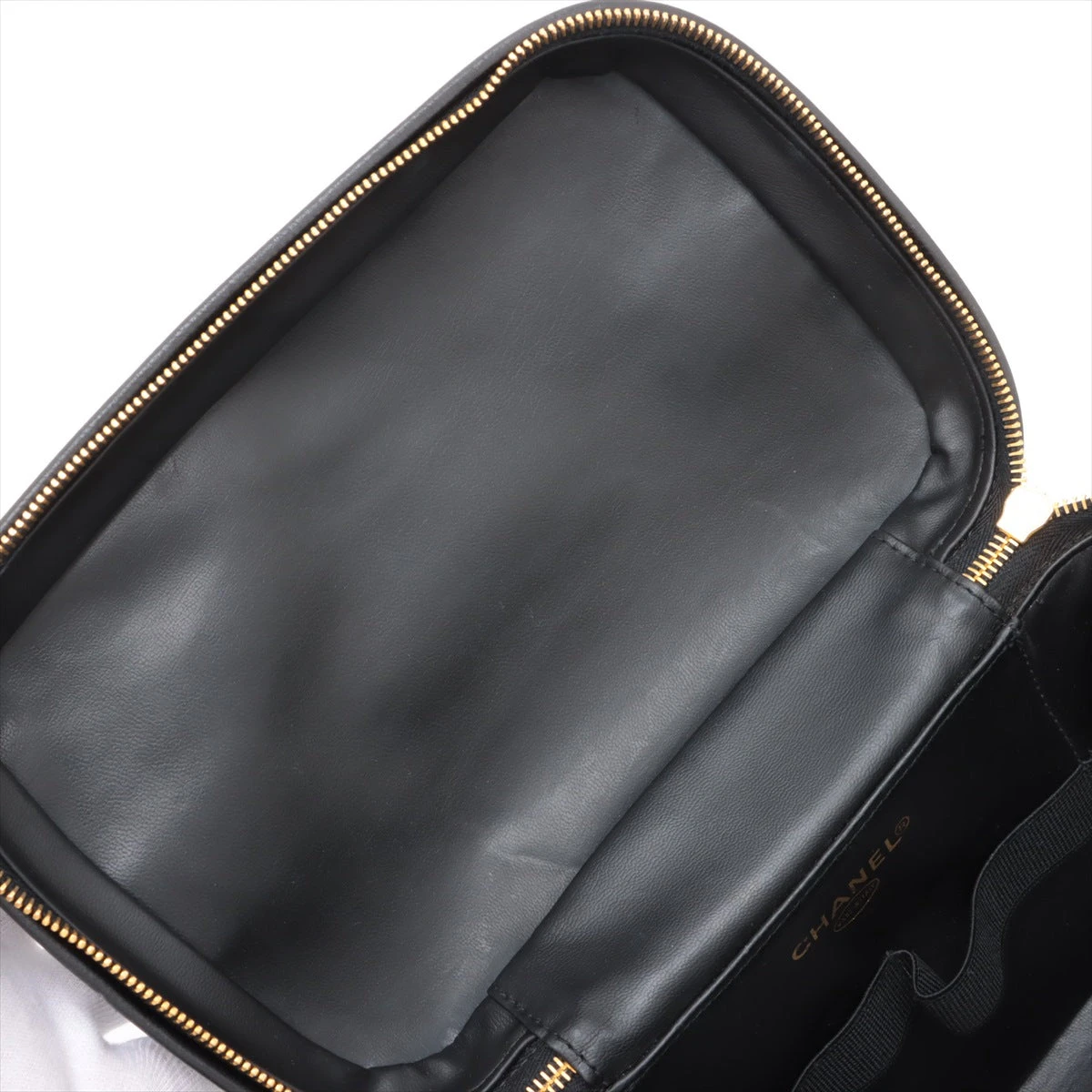 シャネル CHANEL ココマーク バニティ ハンドバッグ 4番台 シャネル ココマーク キャビアスキン バニティバッグ ショルダー