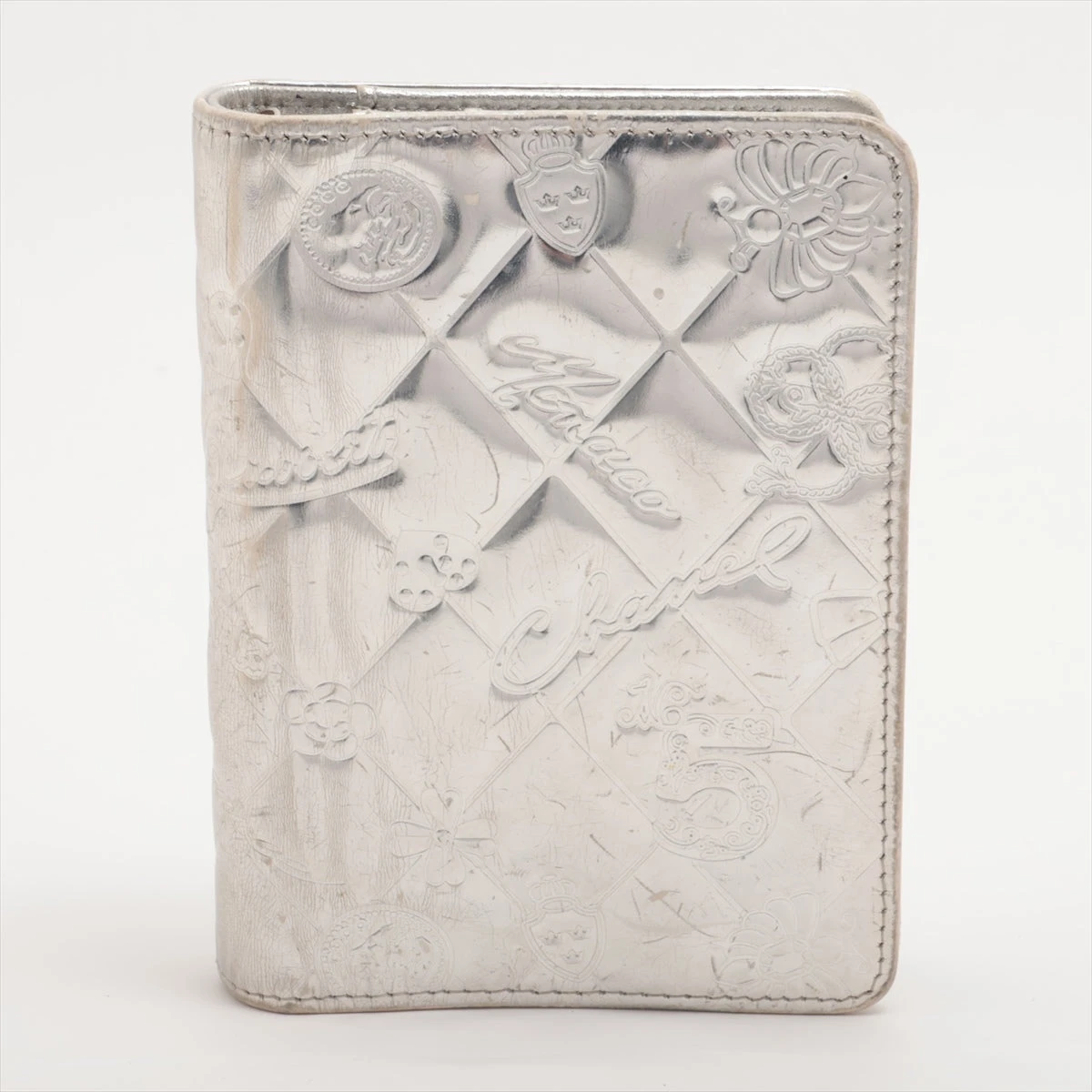 シャネル アイコンライン パテントレザー 手帳カバー シルバー