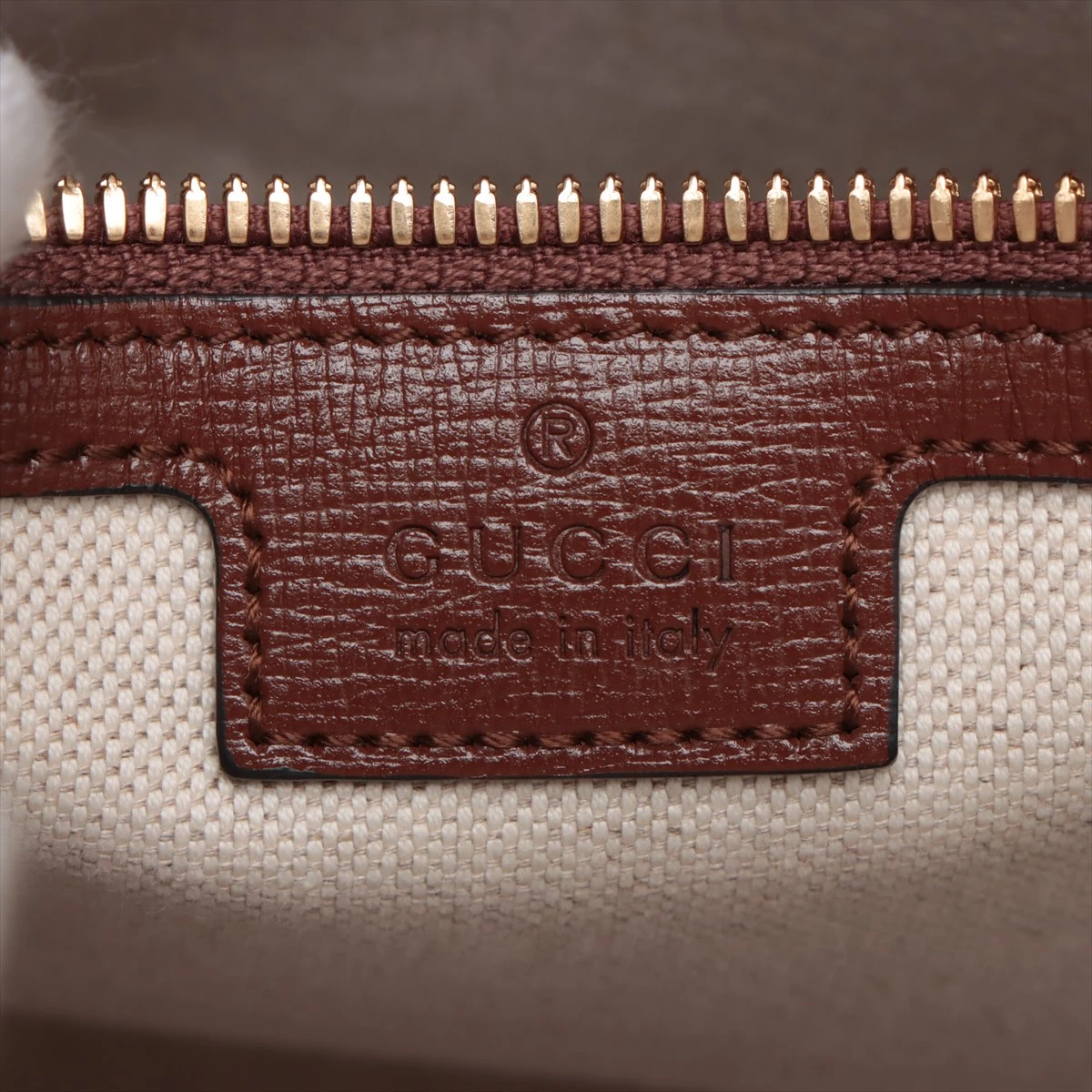 【美品】グッチ　ショルダーバッグ GGスプリーム　PVCレザー　ブラウン グッチ GGスプリーム PVC×レザー ショルダーバッグ ブラウン 699296