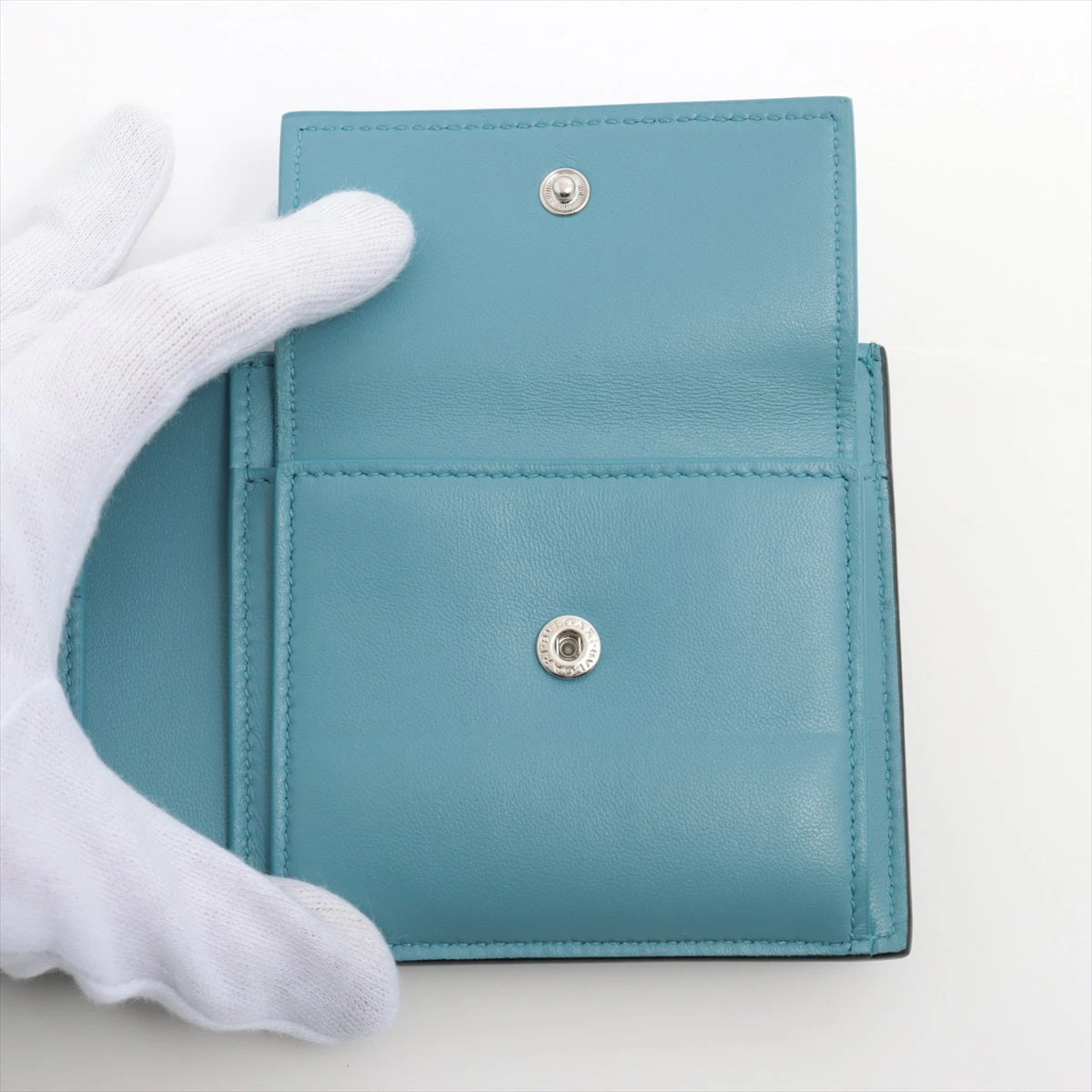 ✨未使用展示品✨　BVLGARI ミディアムウォレット　ミニ財布　ビーゼロワン ブルガリ】ビー・ゼロワン ミニ折り財布288240/288243/289085