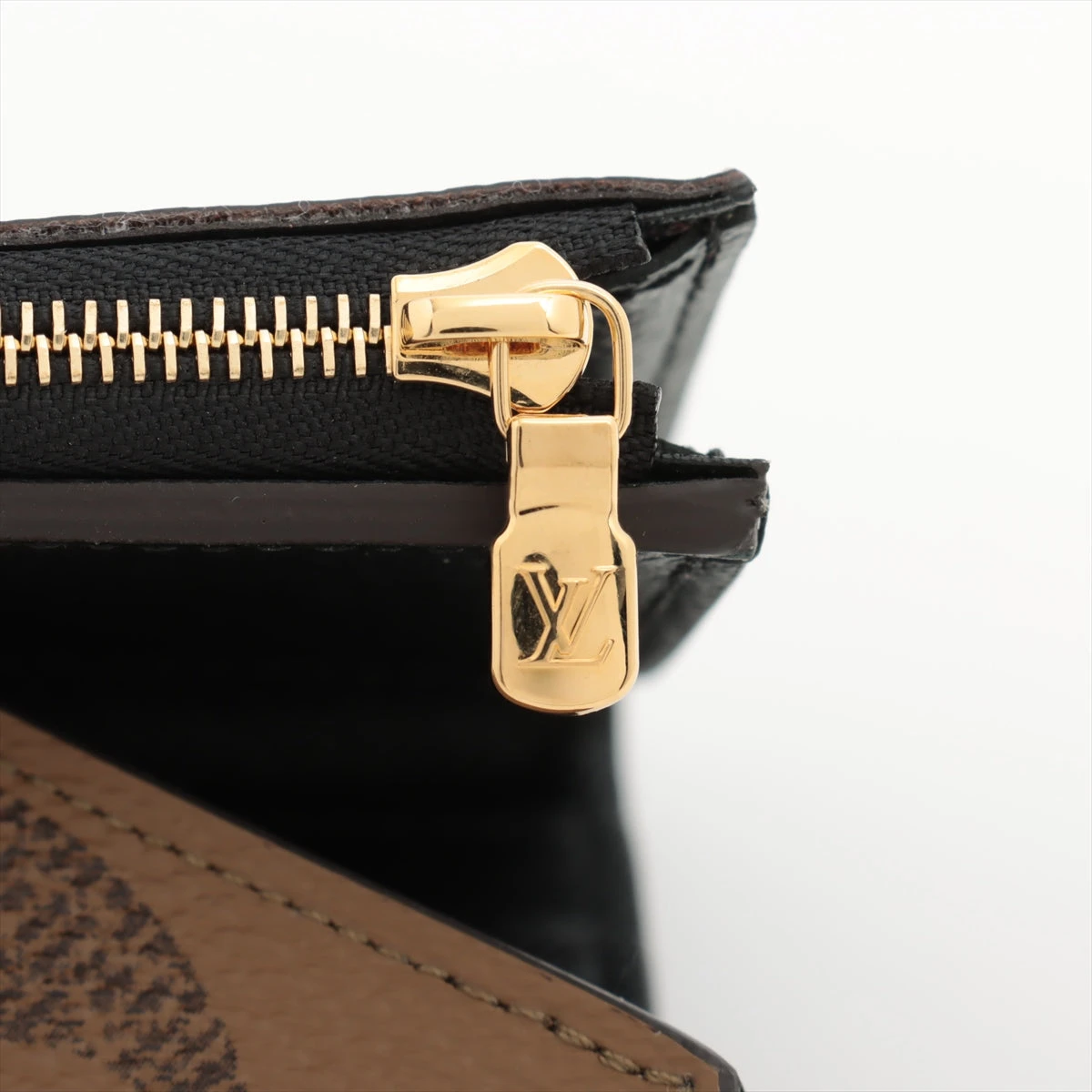 ヴィトン ジャイアントモノグラムリバース ポルトフォイユゾエ