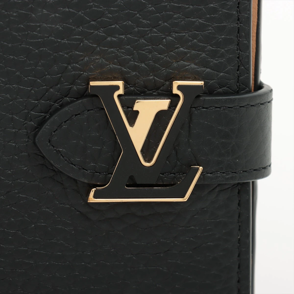 ヴィトン トリヨン LVヴェルティカルCPウォレット M81561 ノワール  