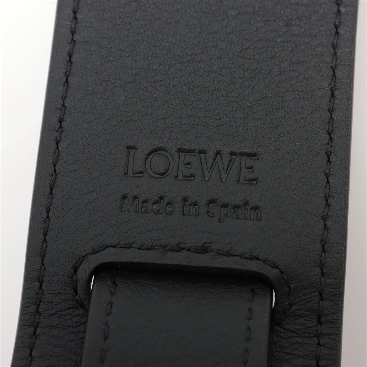 【最終値下げ！】LOEWE ブラックレザー ショルダーストラップ ロエベ ショルダーストラップ レザー ブラック A3077418｜中古