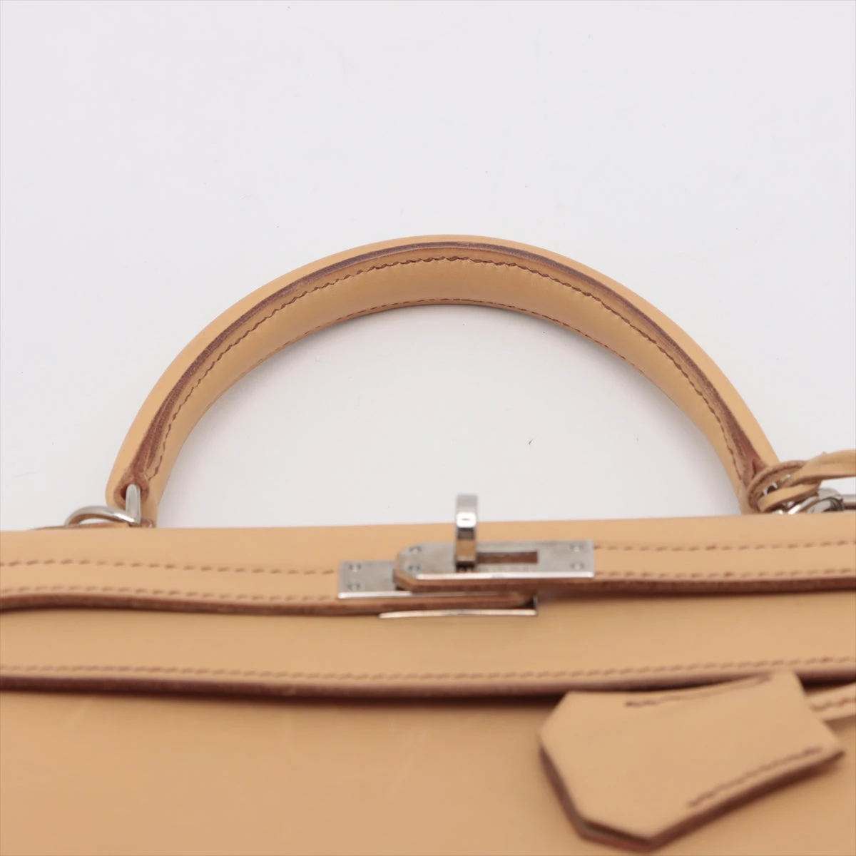 エルメス ケリー25 ボックスカーフ ベージュ シルバー金具 □E:2001年