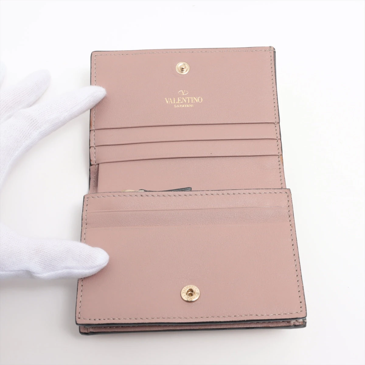 ヴァレンティノ ロックスタッズ レザー 財布 ピンクベージュ