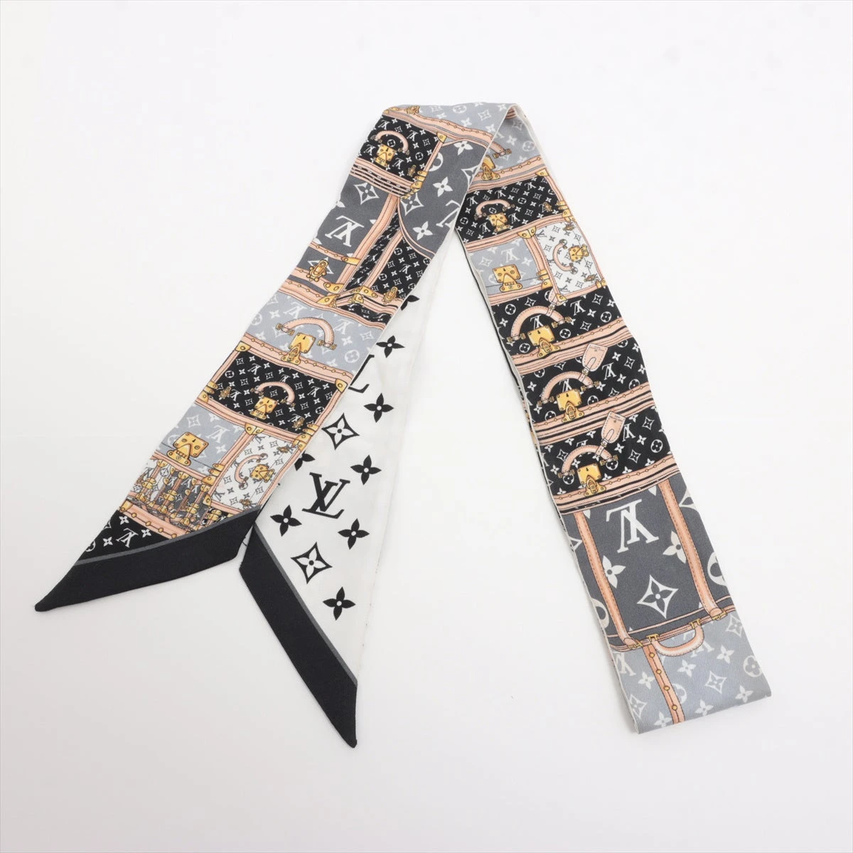 美品 ルイヴィトン バンドーBB モノグラム レッツゴー スカーフ シルク LOUIS VUITTON - ルイ・ヴィトン LOUIS VUITTON バンドーBB