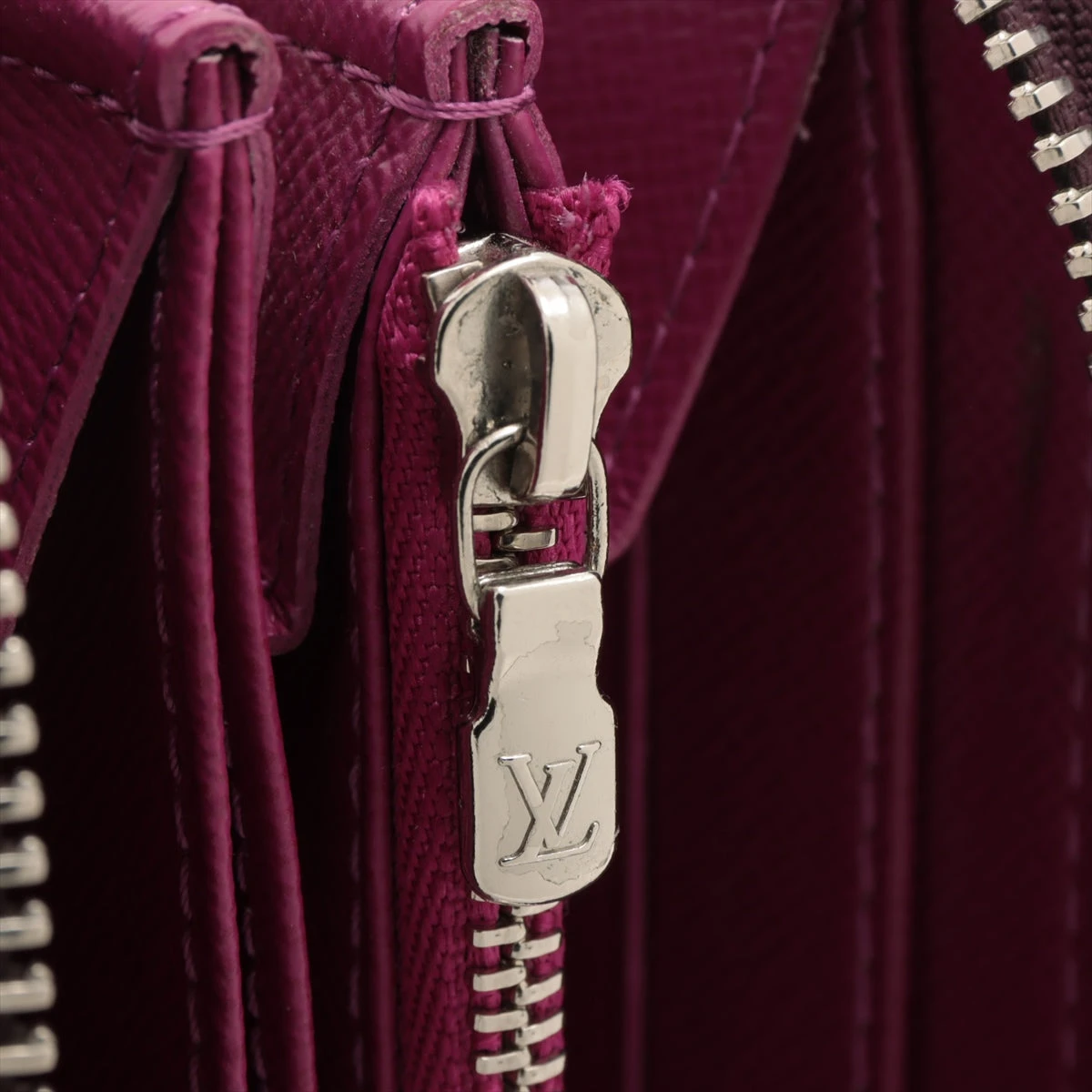 【超極美品】ルイヴィトン　エピ　ジッピーウォレット　カシス 楽天市場】【財布】LOUIS VUITTON ルイ ヴィトン エピ ジッピー