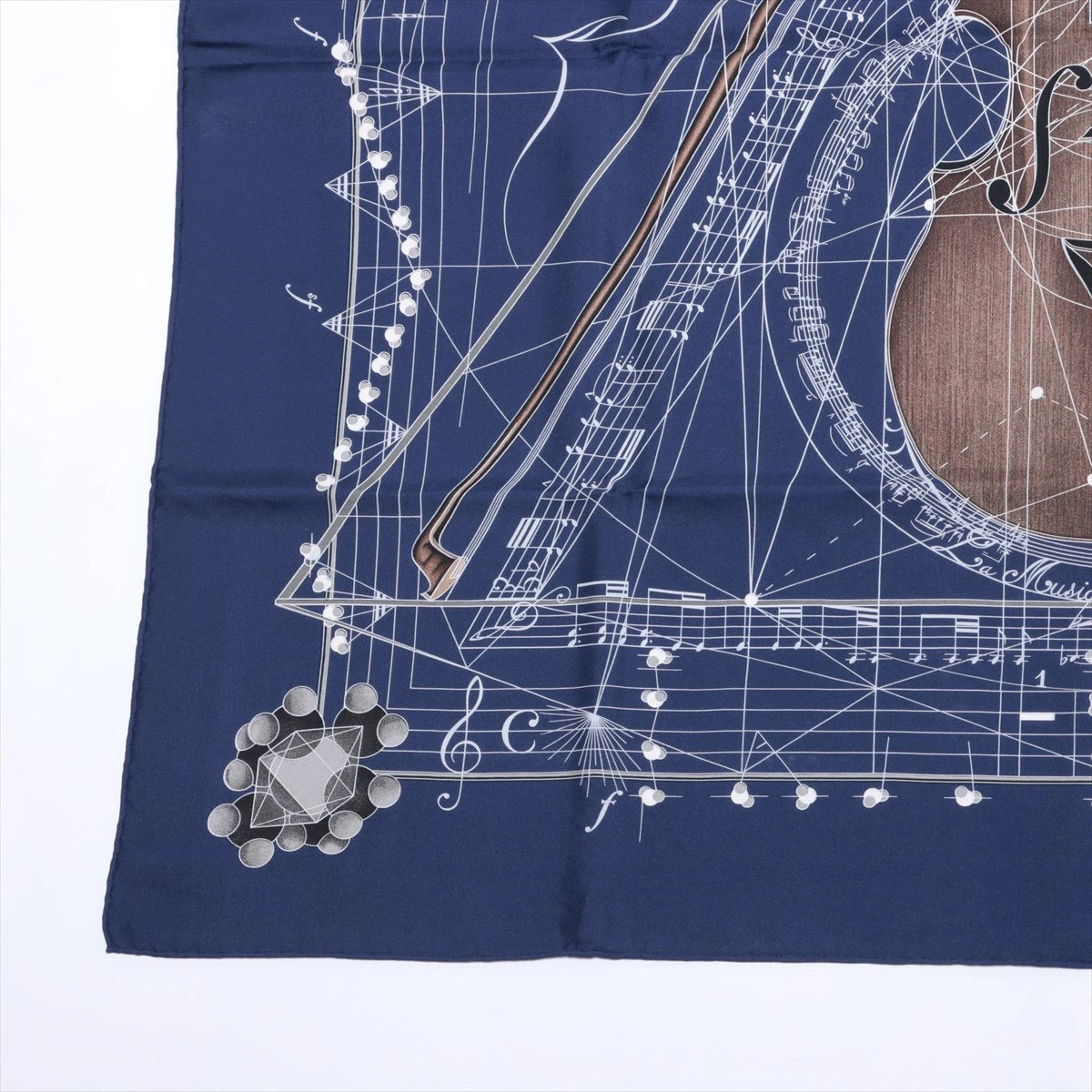 ☘️名作 新品未使用☘️ HERMES　球体が奏でる音楽　スカーフ カレ90 エルメス カレ90 La Musique des spheres 球体が奏でる音楽