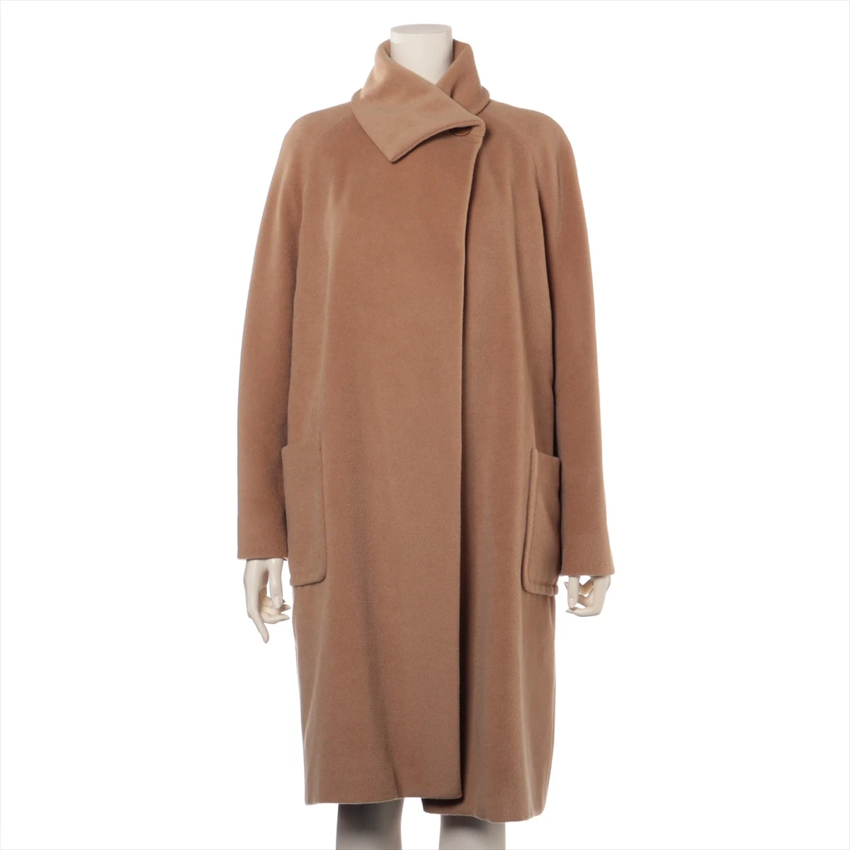 国内配送【MaxMara】Aldo ウール＆カシミア コート マックスマーラ」の名品カシミアコート｜アイコニックな佇まいに
