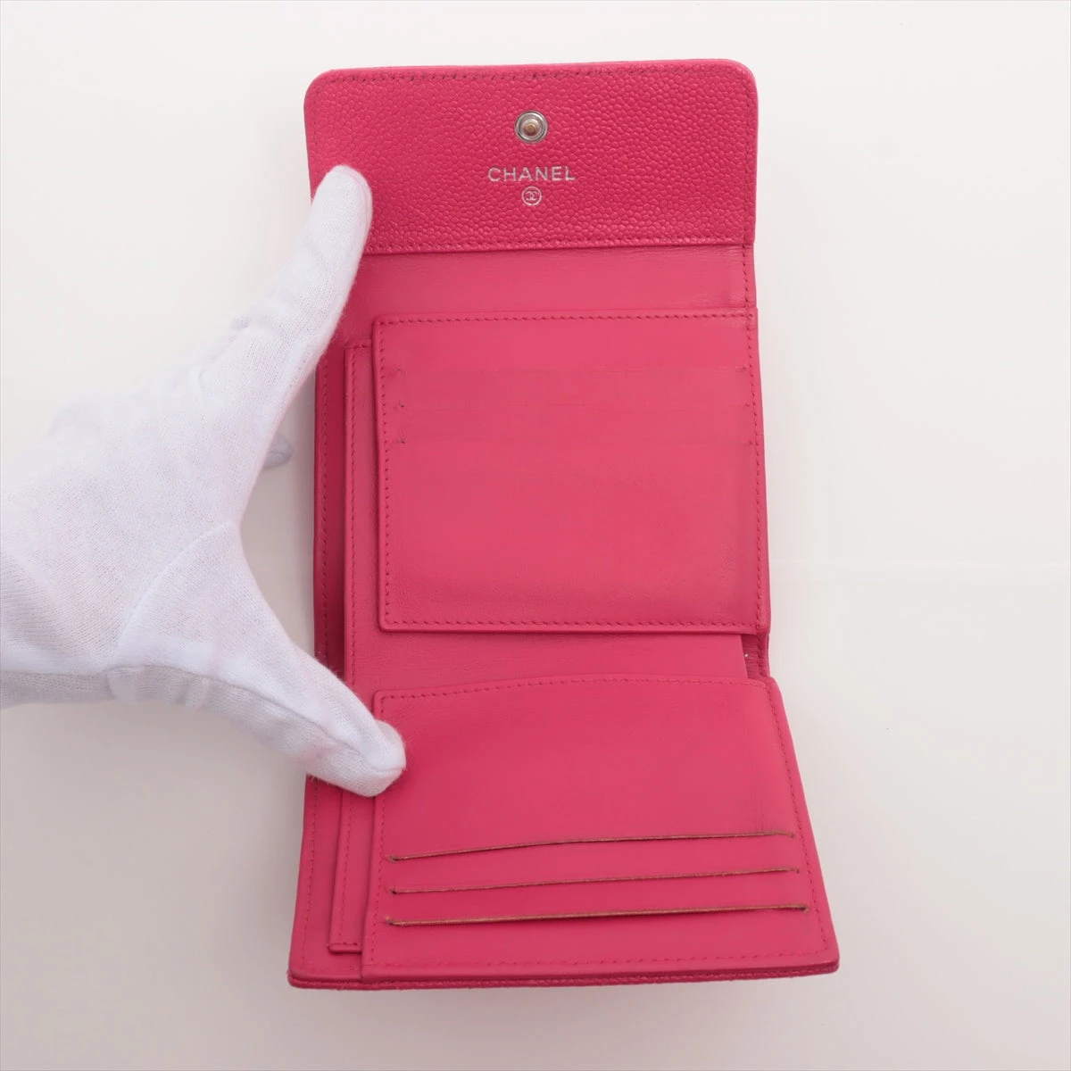 シャネル ボーイシャネル キャビアスキン コンパクトウォレット レッド