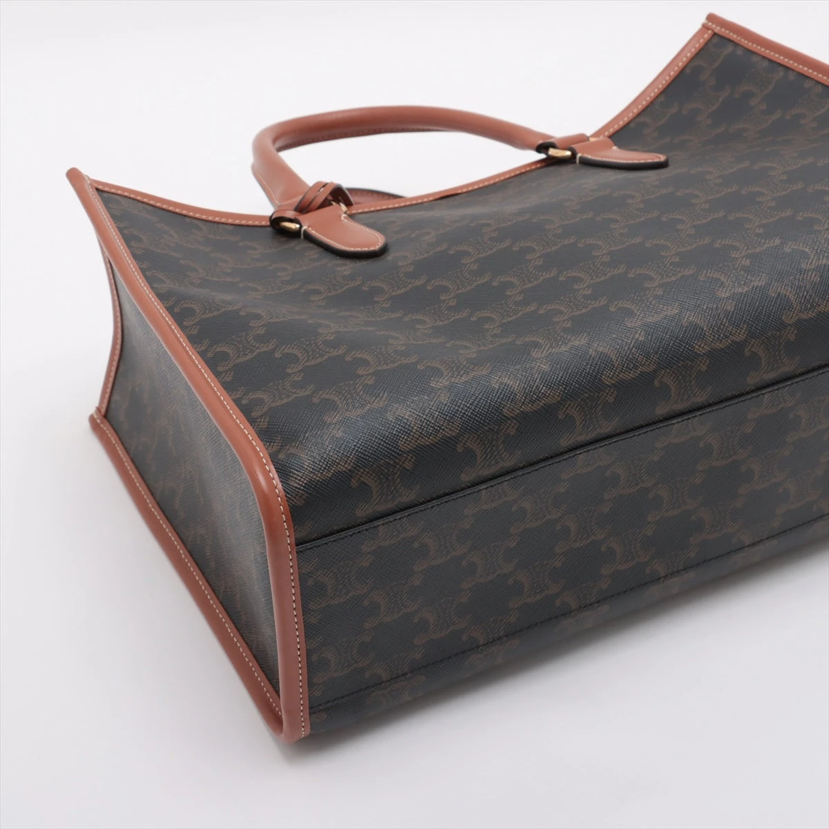 【 CELINE 】 トリオンフ 2WAYハンドバッグ ホリゾンタルカバ TRIOMPHE セリーヌ CELINE トリオンフ ホリゾンタルカバ ロゴ