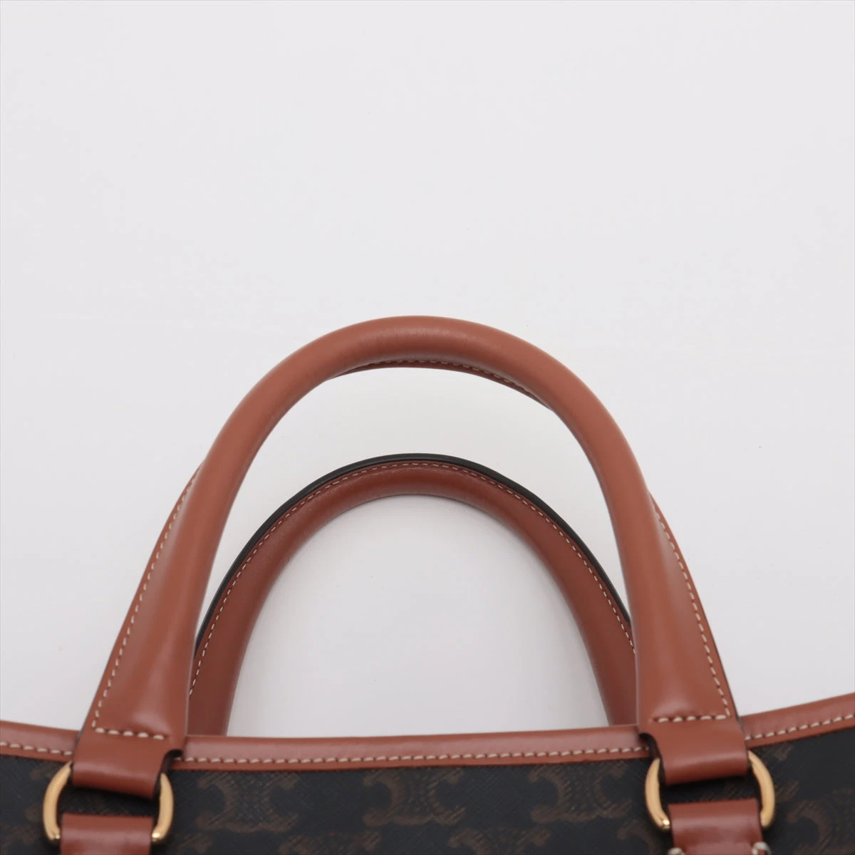 〔ヴィンテージ〕CELINE トリオンフ ホリゾンタルカバ★Aランク ヴィンテージ〕CELINE トリオンフ ホリゾンタルカバ☆Aランク