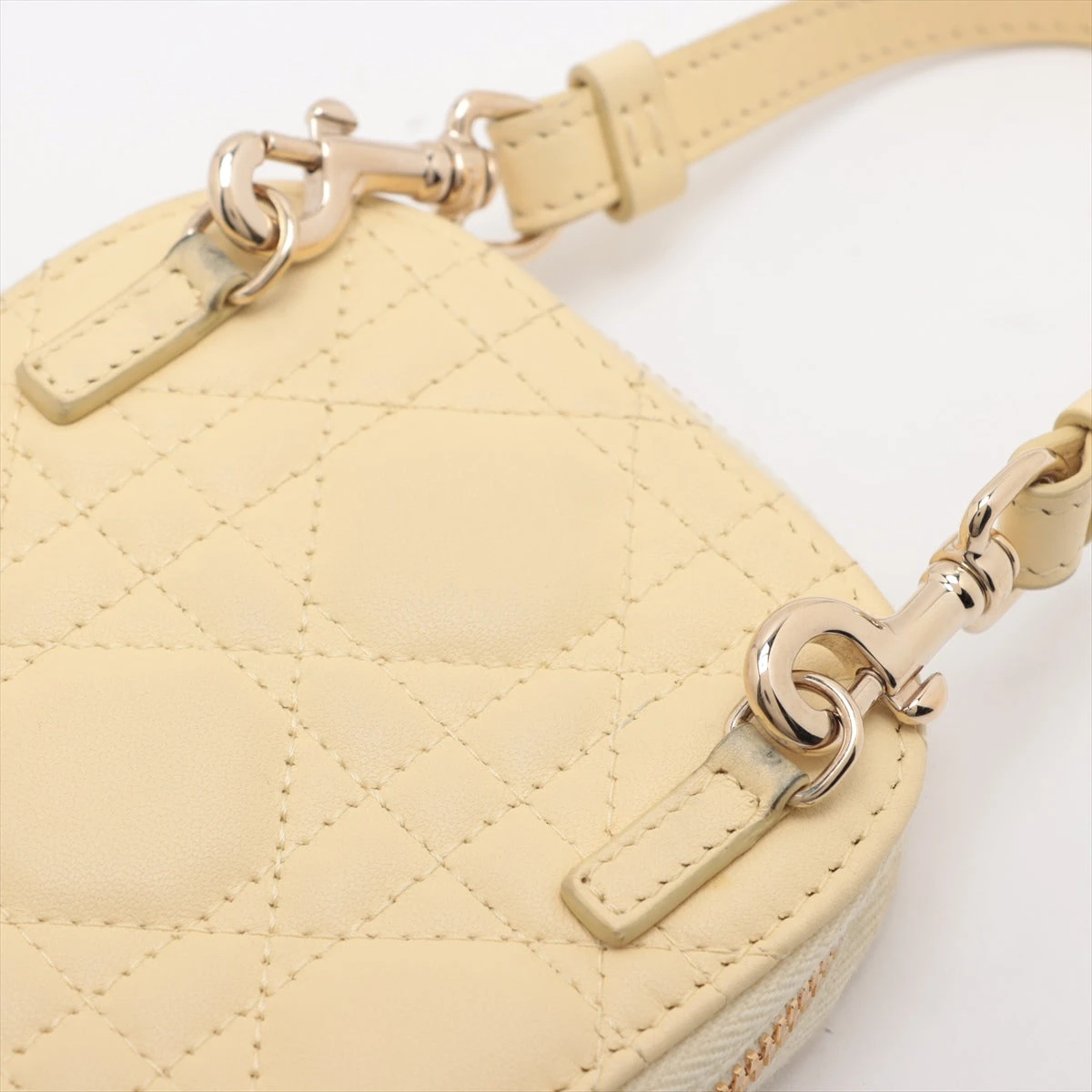 クリスチャンディオール　フォンフォルダー Christian Dior - LADY DIOR フォンホルダー 黄緑色💚値下げ交渉