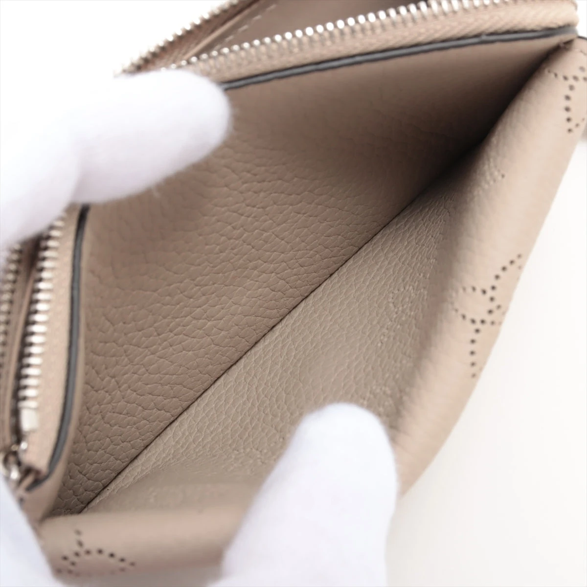 ルイヴィトン M81287　ポルトカルト コインケース ベージュ　マヒナ　レザー Amazon | [LOUIS VUITTON(ルイヴィトン)] M81288 ポルト カルト