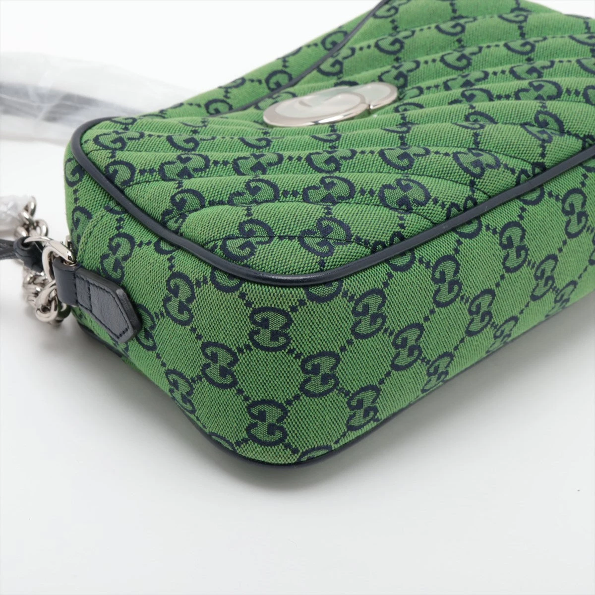 グッチ GGマーモント キャンバス×レザー チェーンショルダー