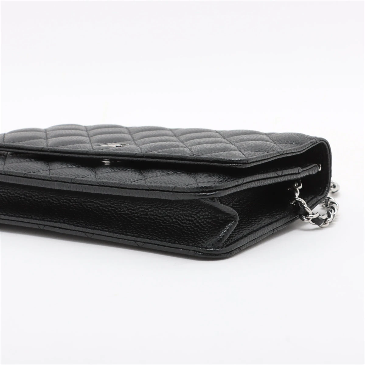 【美品】CHANEL チェーンウォレット シャネル マトラッセ キャビアスキン チェーンウォレット