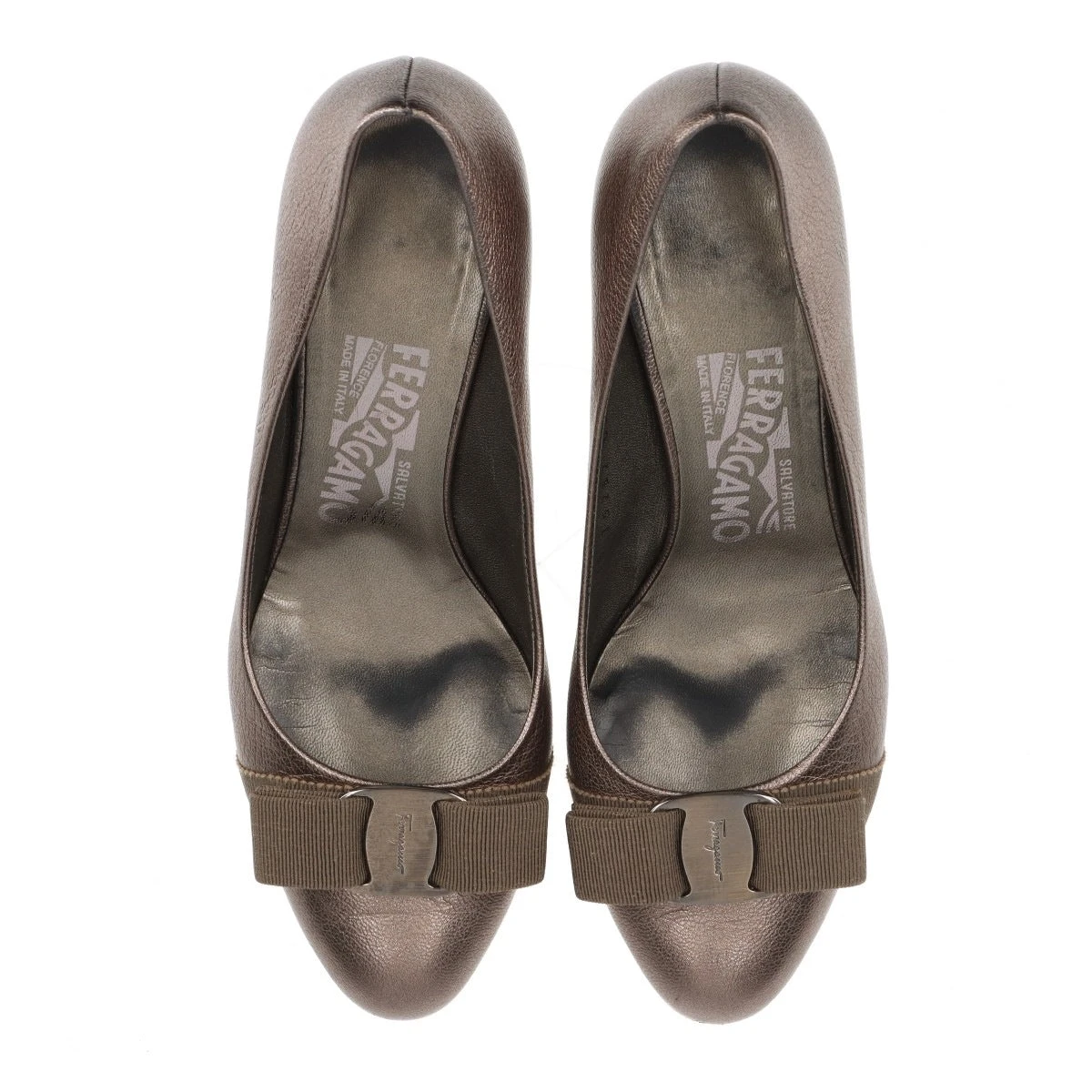 【未使用】フェラガモ ヴァラリボン パンプス シルバー金具 サイズ6D Salvatore Ferragamo - 【未使用】フェラガモ ヴァラリボン