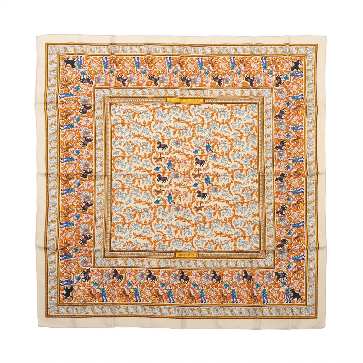 HERMES エルメス　カレ90 COSTUMES CIVILS HERMES（エルメス） カレ90 COSTUMES CIVILS ACTUELS 現代市民の服装