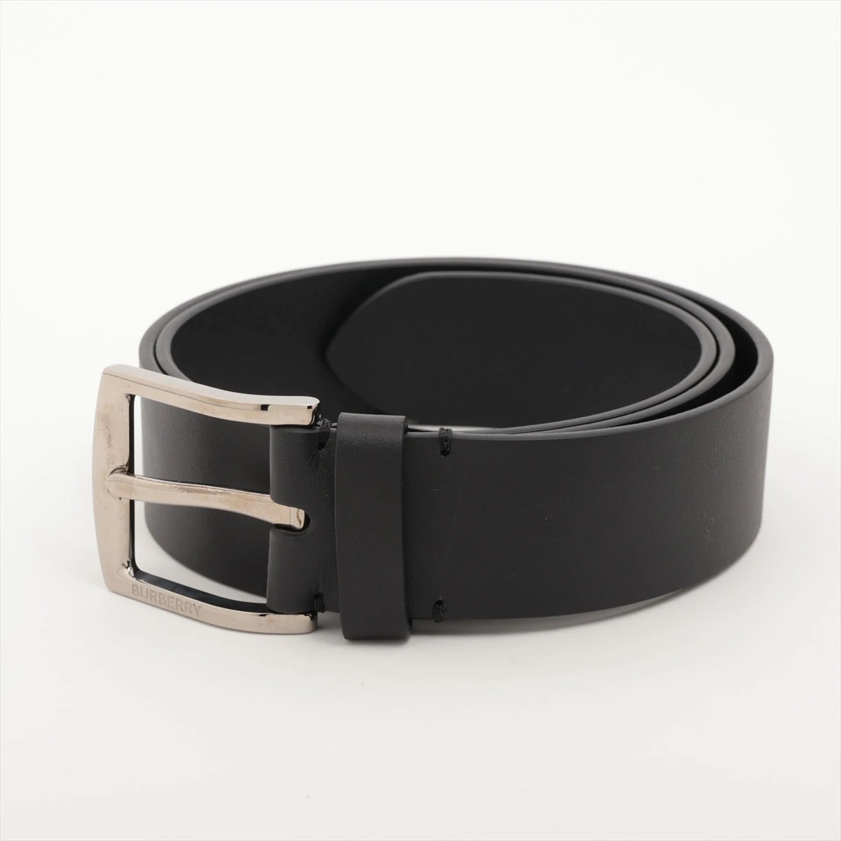 Burberry チェーンループ ベルト サイズ80 Burberry チェーンループ ベルト サイズ80
