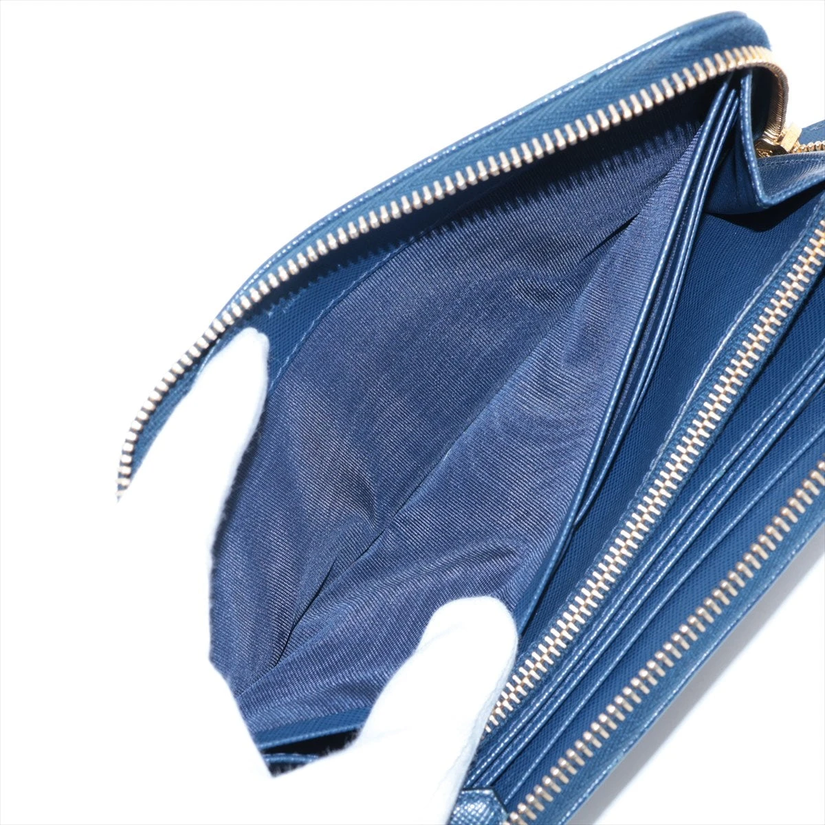 プラダ サフィアーノ レザー ラウンドジップウォレット ネイビー  