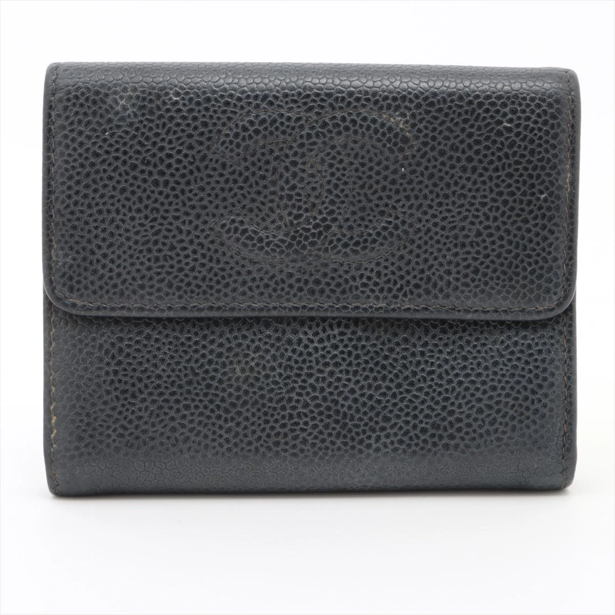 【美品】CHANELココマーク 財布 コンパクトウォレット キャビアスキン シャネル 三つ折り財布 マトラッセ ココマーク コンパクト