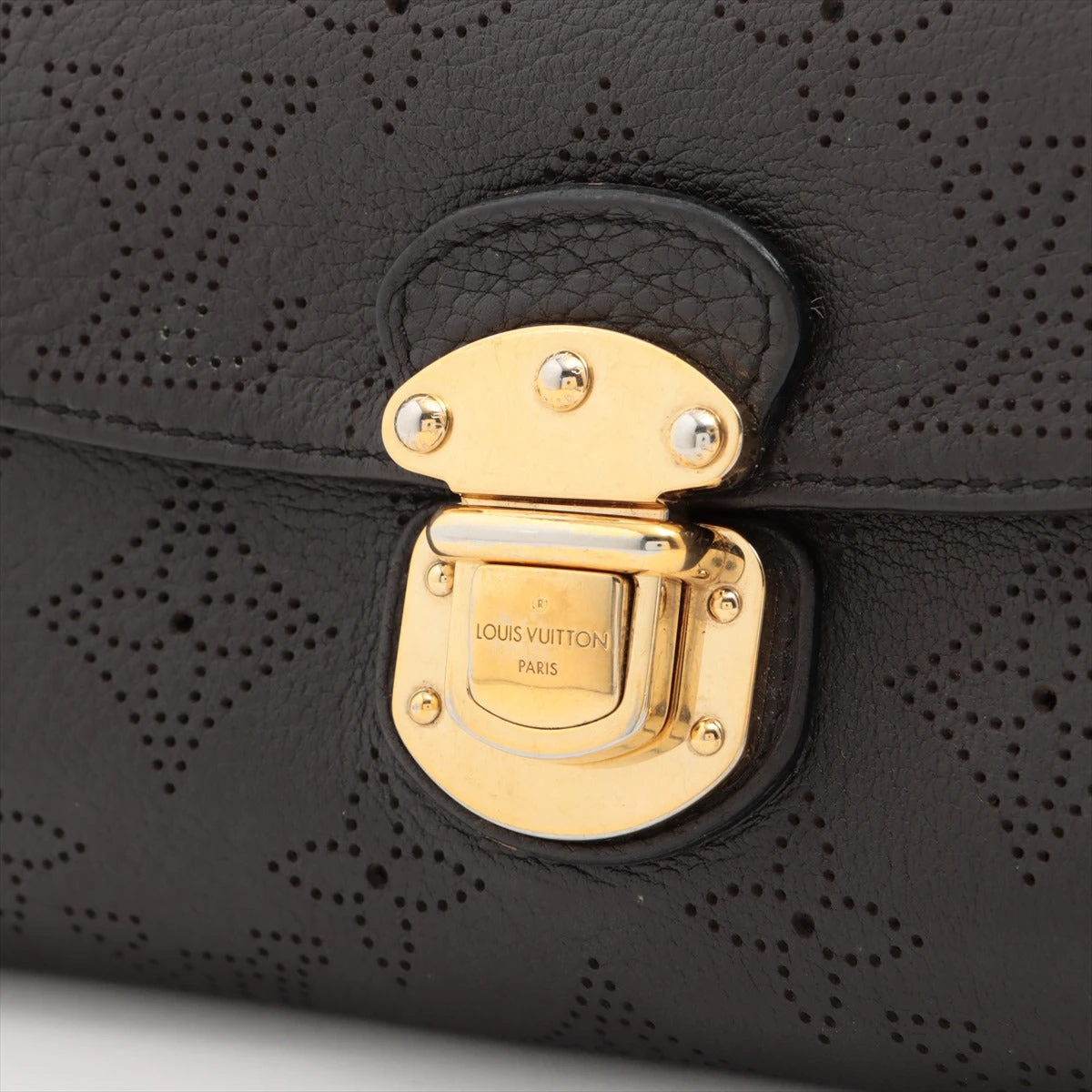 ヴィトン マヒナ ポルトフォイユアメリア M95549 ブラウン ロング