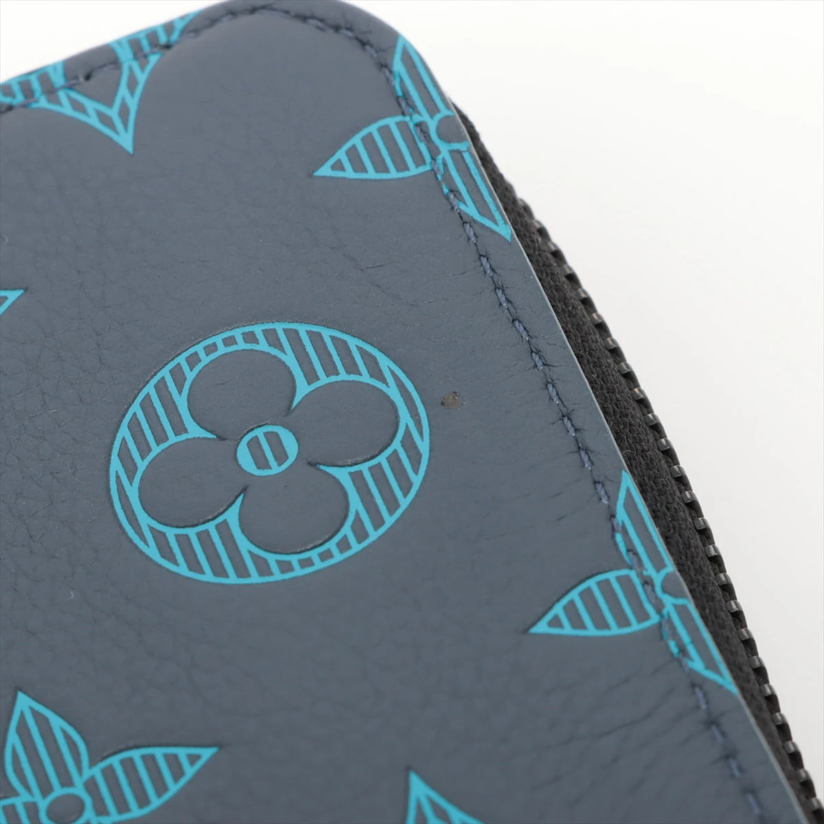 【ロビン　様】ルイヴィトン　モノグラムシャドウ　ジッピー　ヴェルティカル　紺 LOUIS VUITTON - ルイヴィトン モノグラムシャドウ ヴェル