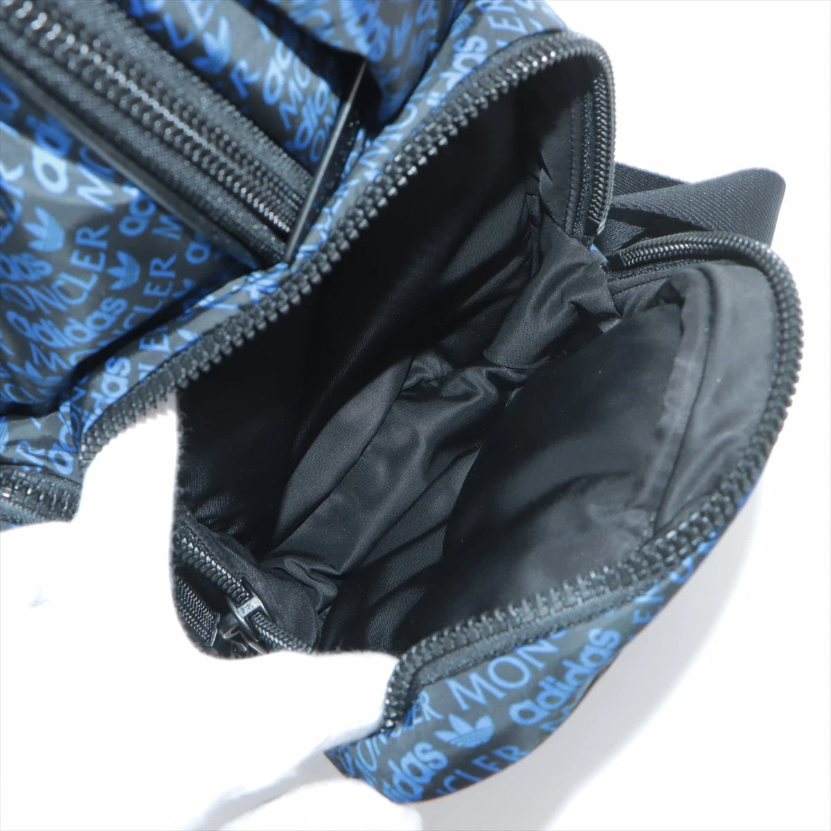 モンクレール×アディダス ナイロン バックパック/リュック ブラック