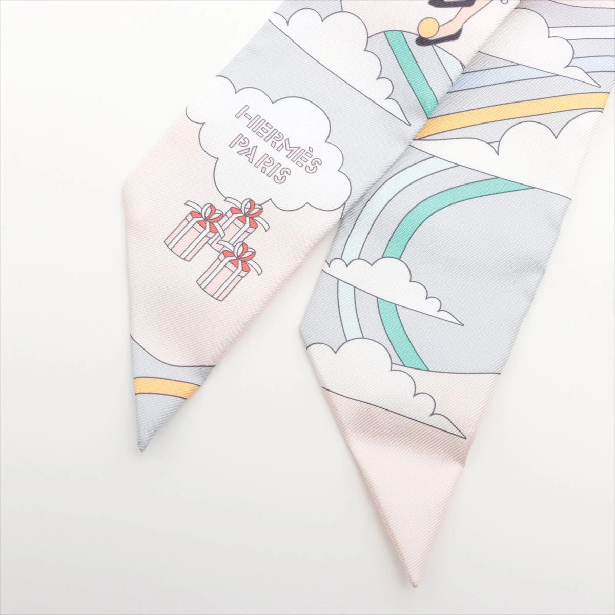エルメス ツイリー CARRES VOLANTS 空飛ぶカレ ツイリー シルク