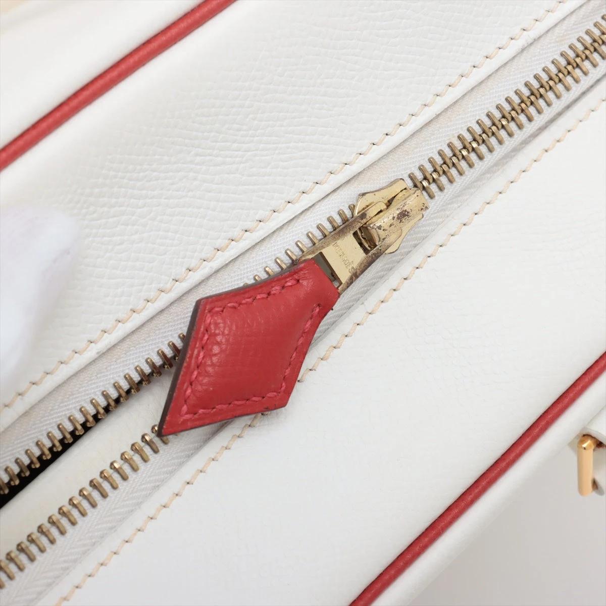 エルメス プリュム28 ヴォーエプソン ホワイト×レッド ゴールド金具