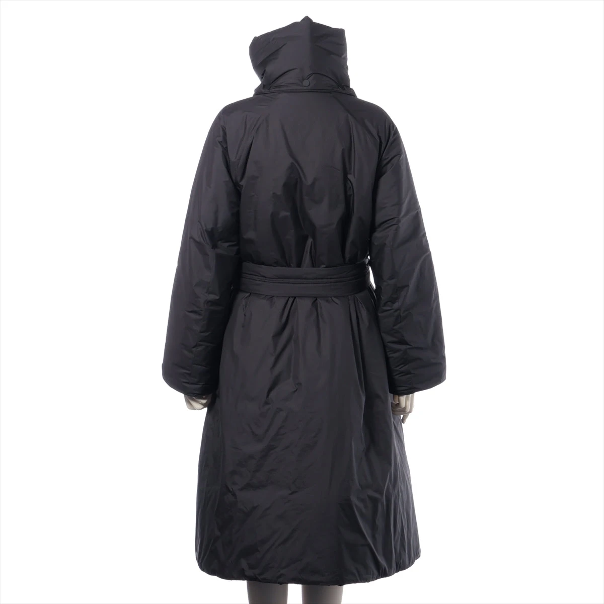 イッセイミヤケ コート Issey Miyake Hatching Pleats コート | ブラック | FARFETCH JP