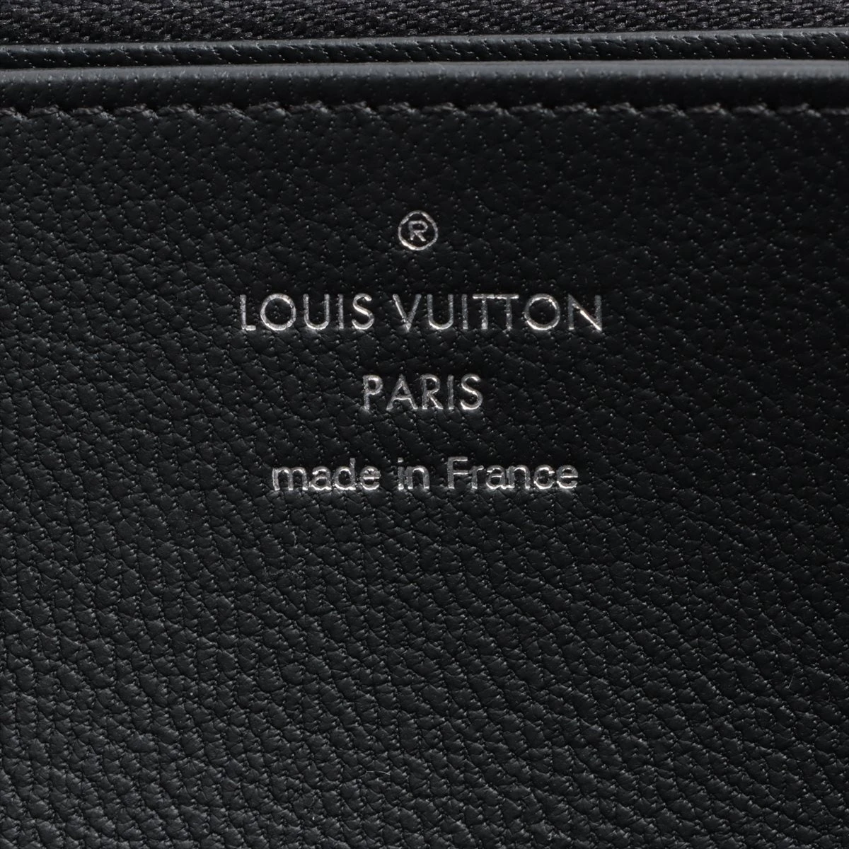 ヴィトン モノグラムエキゾチック ジッピーウォレット N96955 ブラック